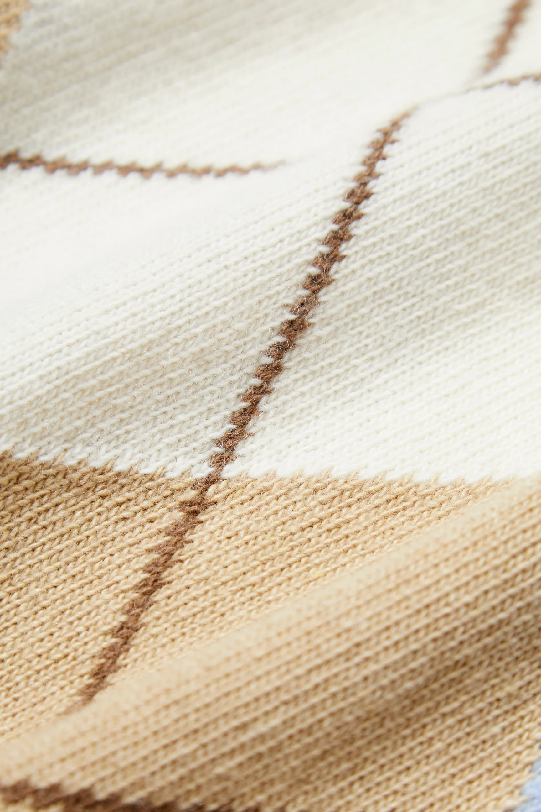 ARGYLE OCHRE CARDIGAN POLO - Image 8