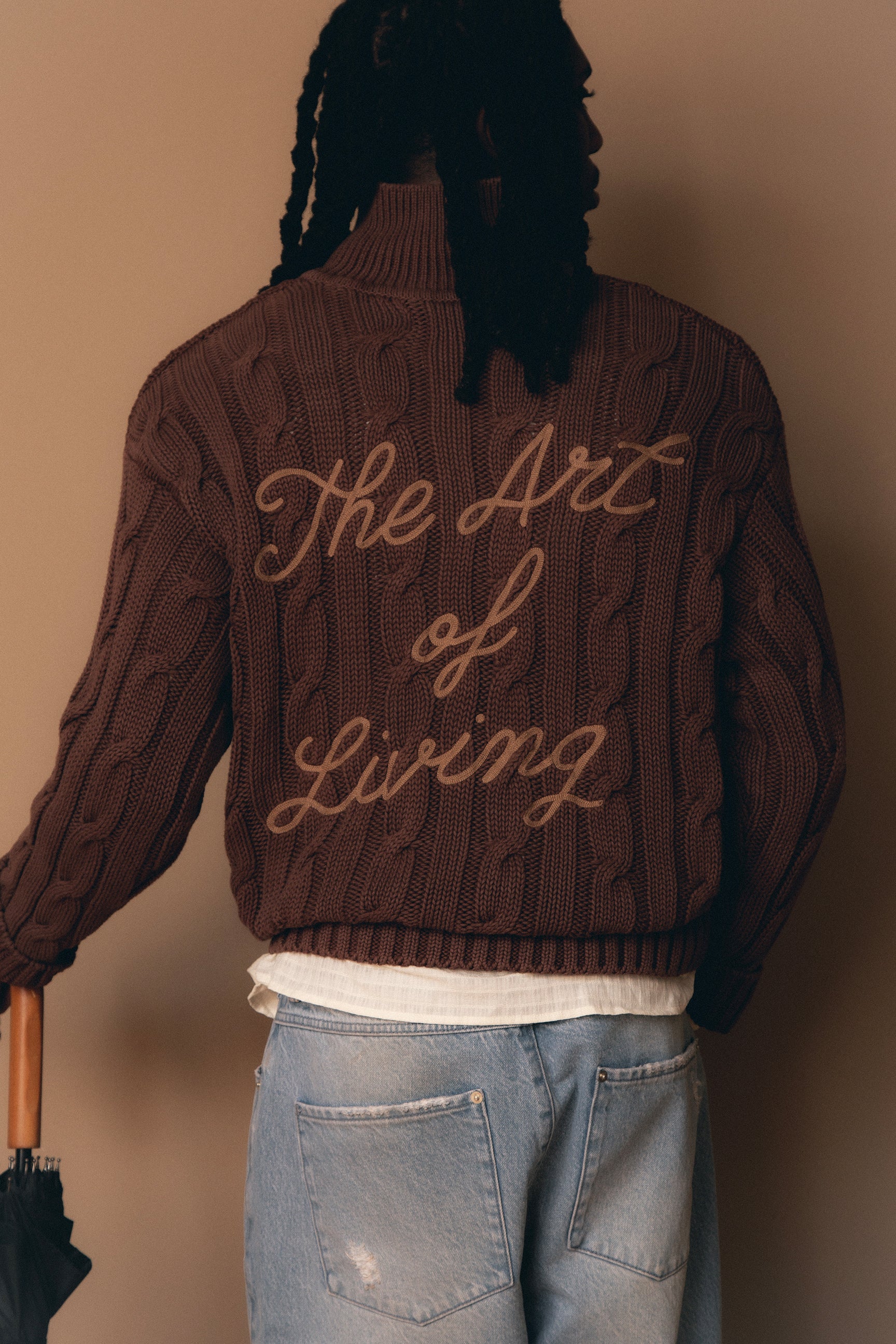 THE ART OF LIVING BROWN KNIT - Image 7