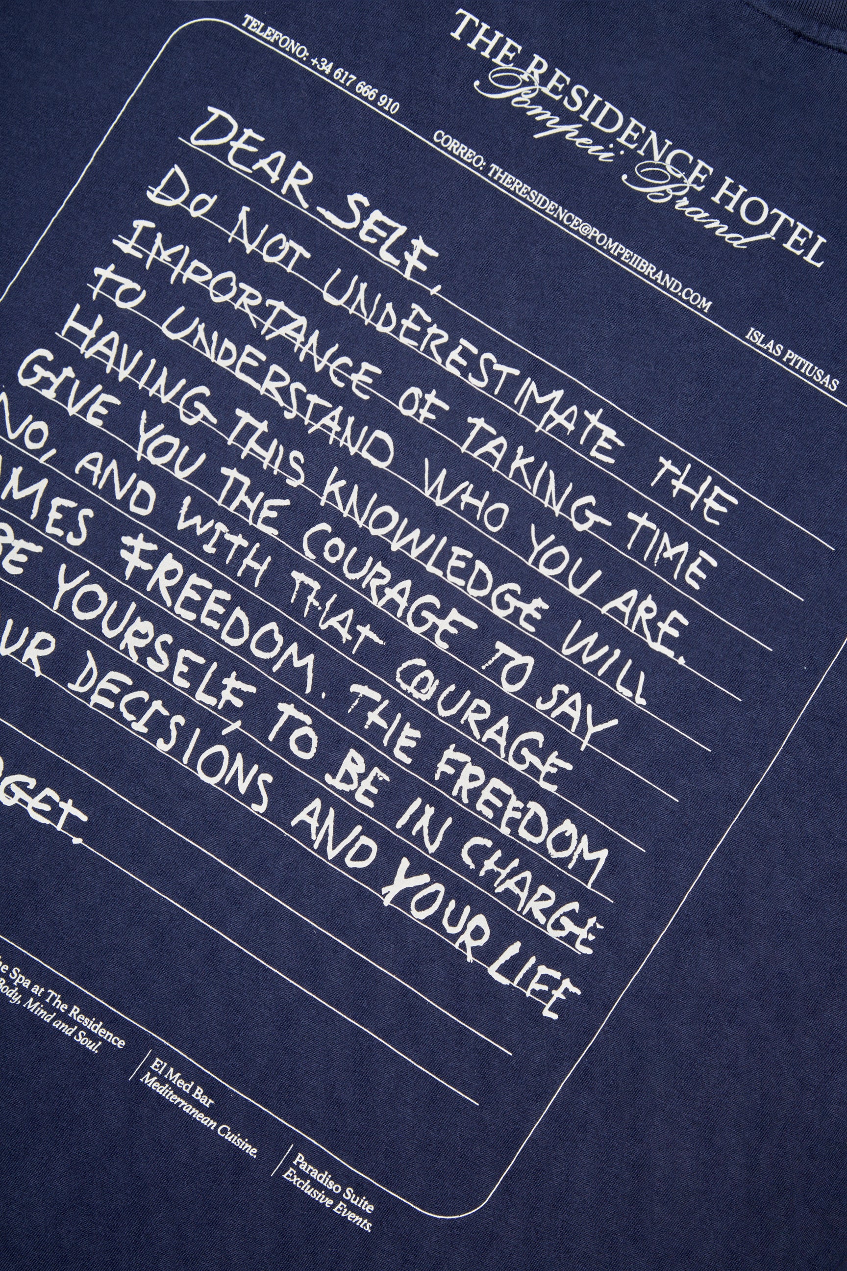 NAVY HOTEL NOTE GRAPHIC TEE - Image 3