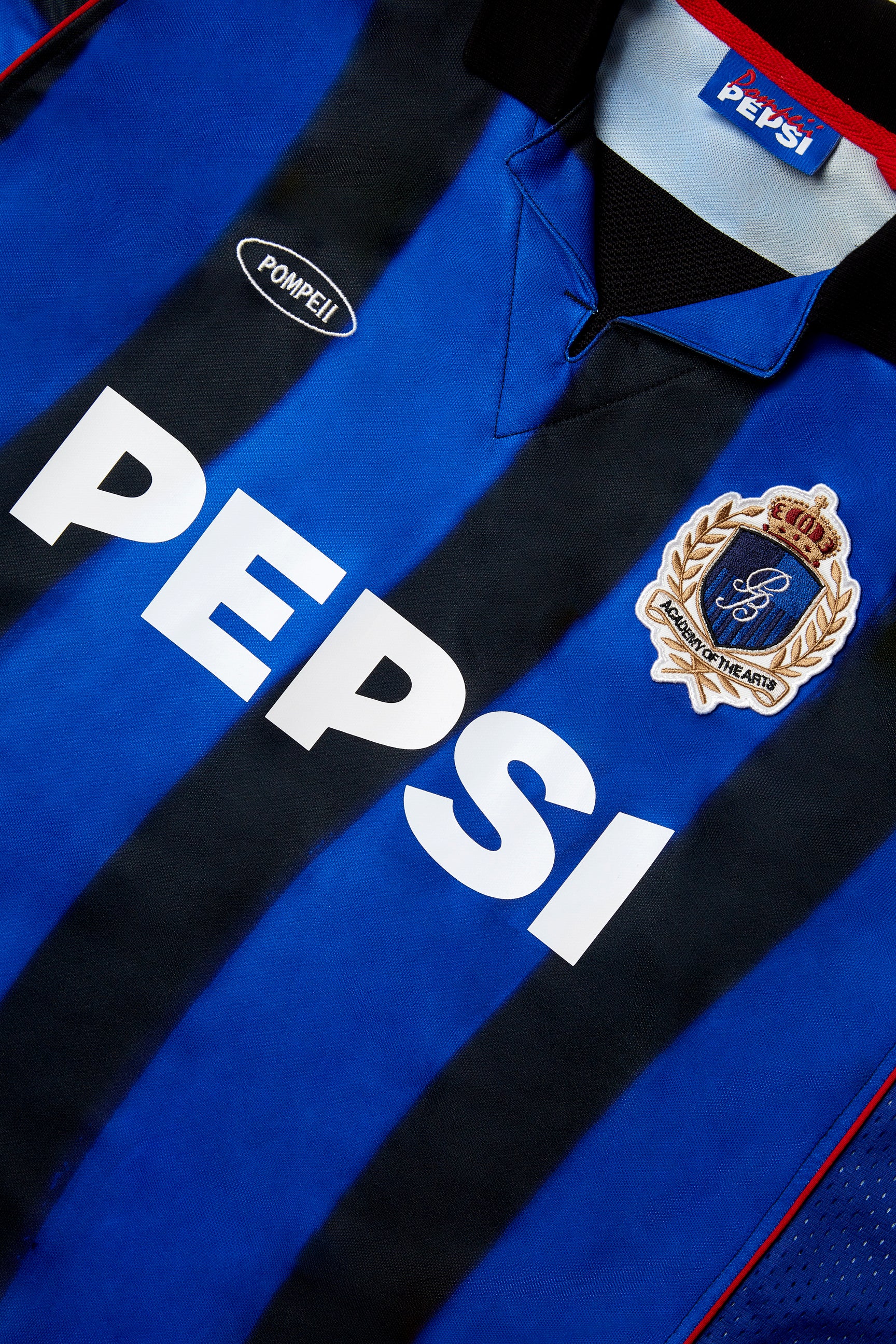 PRE-SEASON FOOTBALL KIT - Image 3