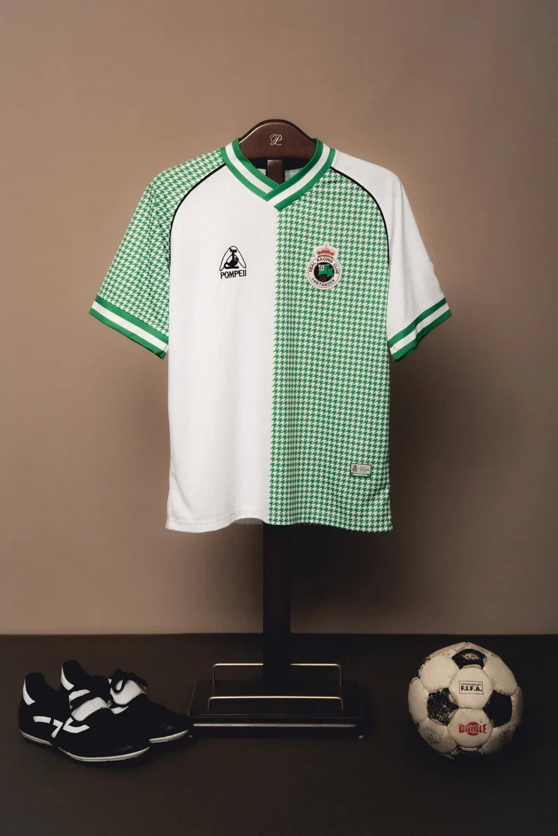RACING 113 AWAY - Image 4