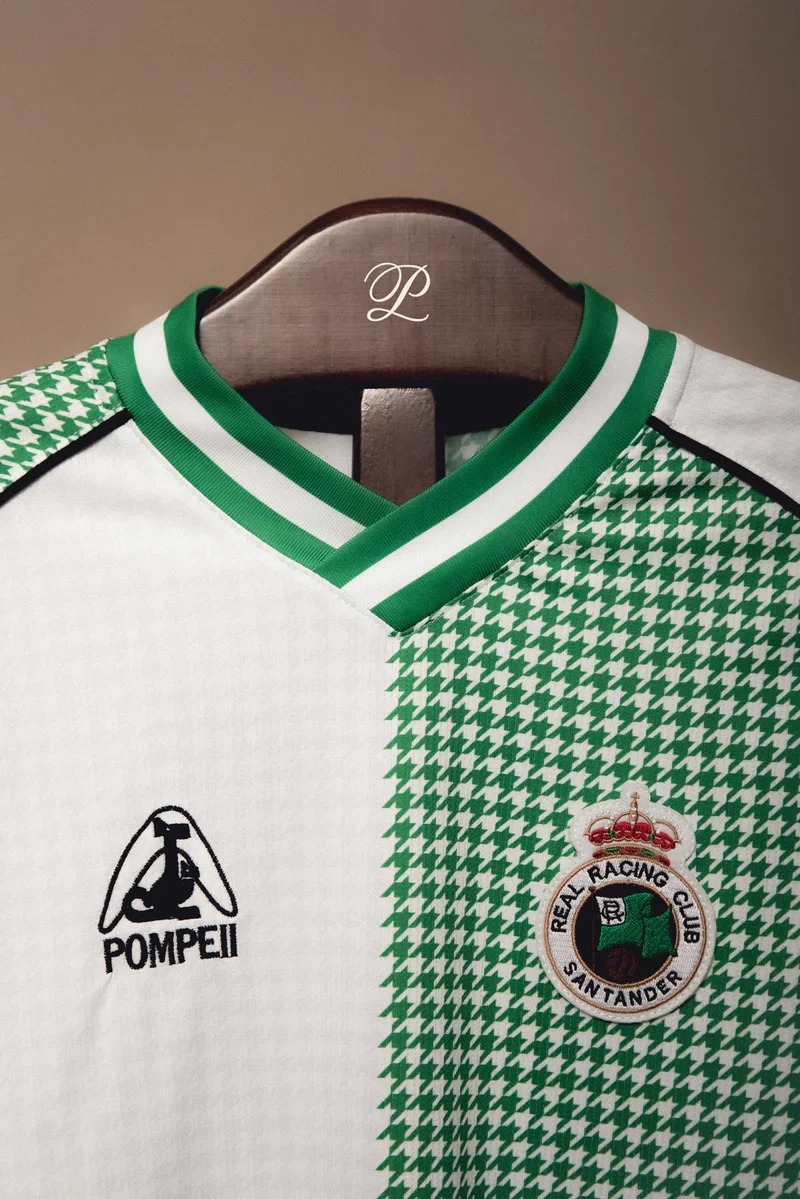RACING 113 AWAY - Image 5