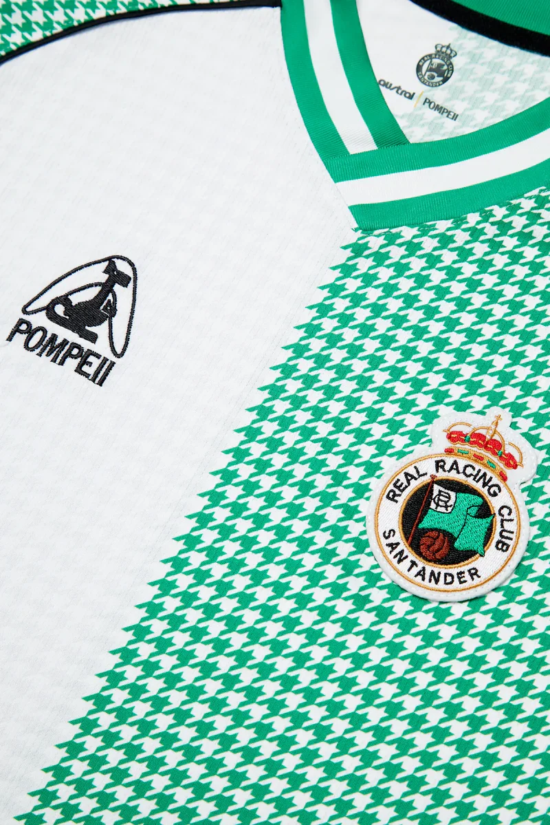 RACING 113 AWAY - Image 8