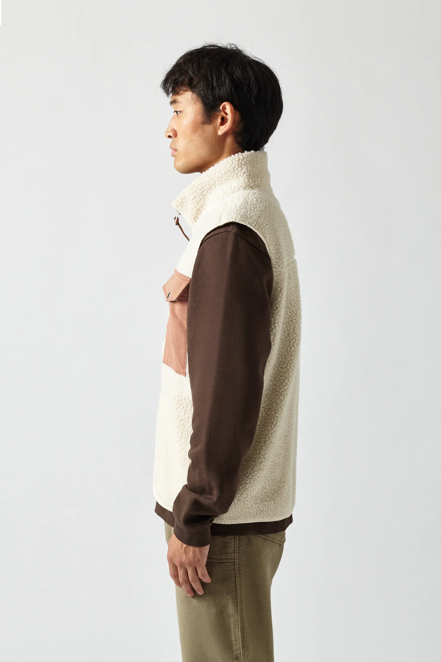 THE SAND VEST - Image 6